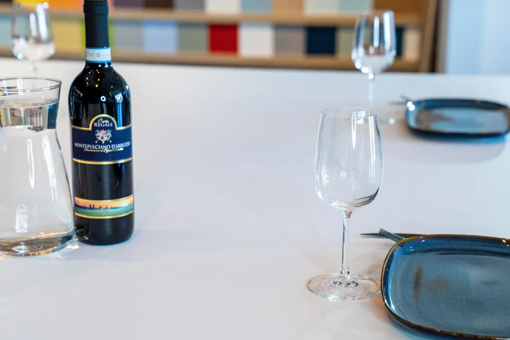 Extra Large - Ultra White